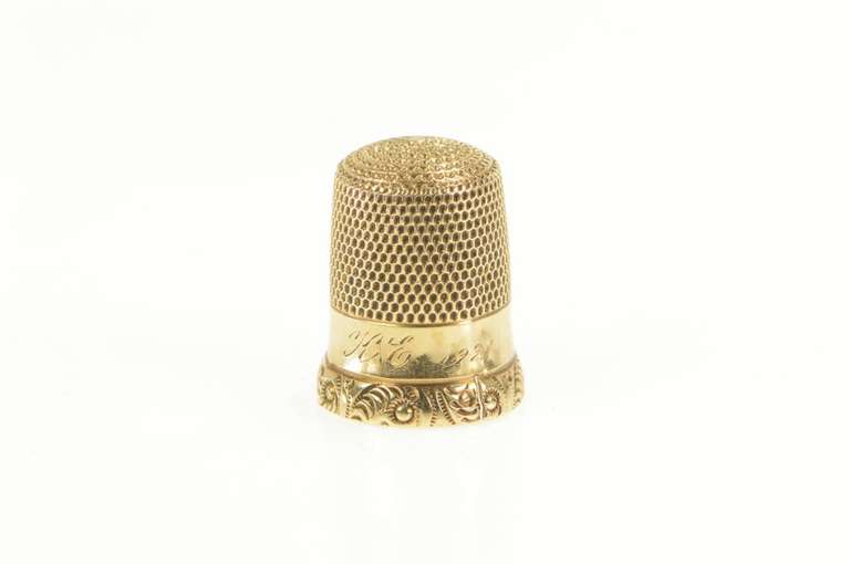 14K Yellow Gold Victorian Scroll Ornate Size 7 Sewing Thimble