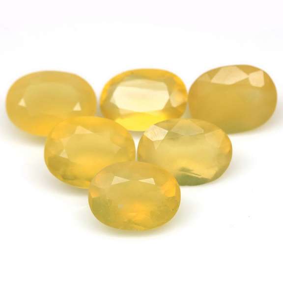 Glistening 20.21ct natural golden Fire Opal set