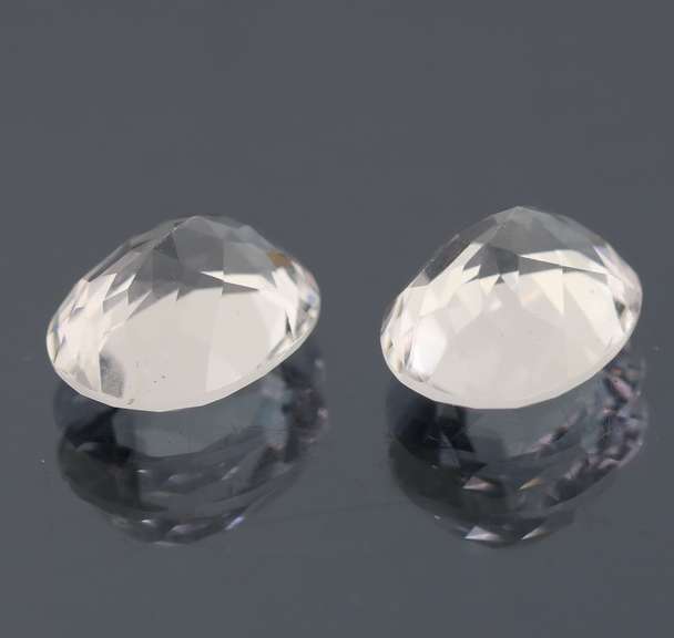 Superb 9.29ct high fire 10x12mm diamond white Topaz