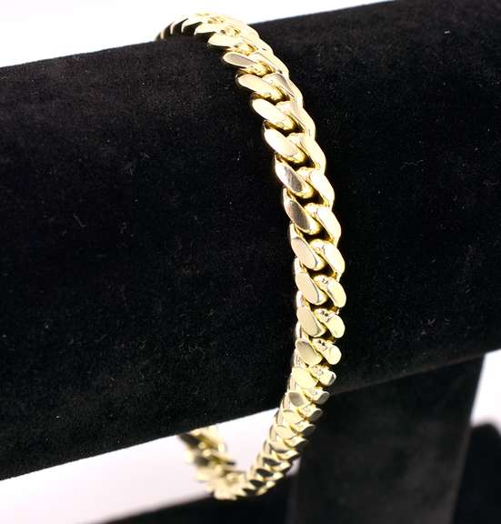 Brilliant Heavy Curb Link Bracelet in Yellow Gold