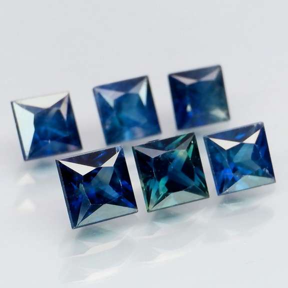 Heated only 2.12ct blue Sapphire set with multiple hues