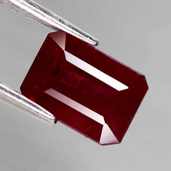 Glistening 1.66ct blood red Ruby