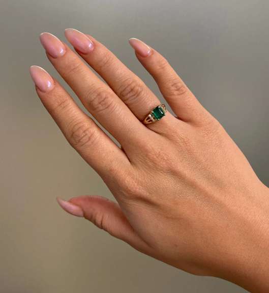 Gold Ring with Emeralds and Diamonds