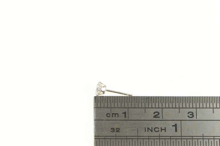 10K White Gold Round Cubic Zirconia Solitaire Simple Single Earring