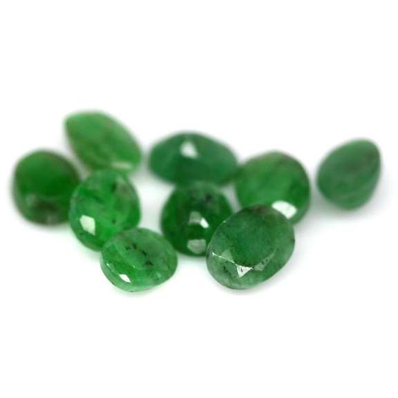 Heavy 8.57ct 9 piece Zambian Emerald set