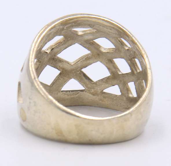 Vintage 925 Sterling Silver Ring