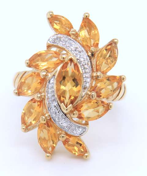 Fantastic Yellow Gold Citrine Marquise Swirl Ring