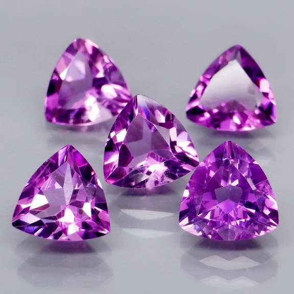 Tremendous 5.32ct 7x7mm real Bolivian Amethyst set