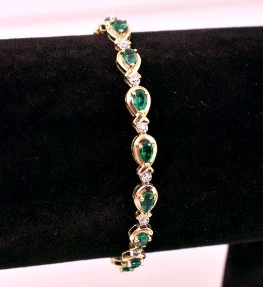 Darling Emerald and Diamond Ring in Yellow Gold