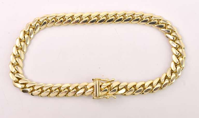 Brilliant Heavy Curb Link Bracelet in Yellow Gold