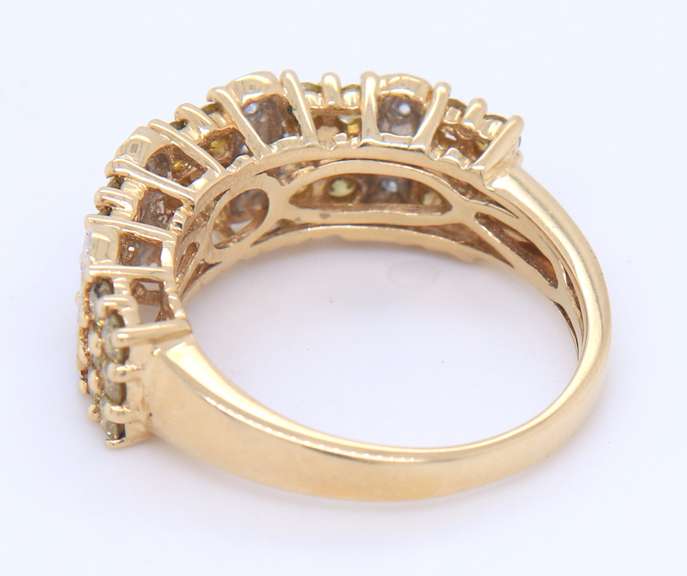 Gorgeous Yellow and White Diamond Band in Yellow Gold