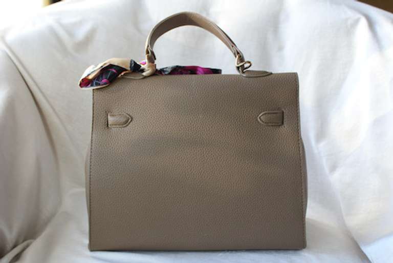 Stylish Large Designer Style Leather Bag