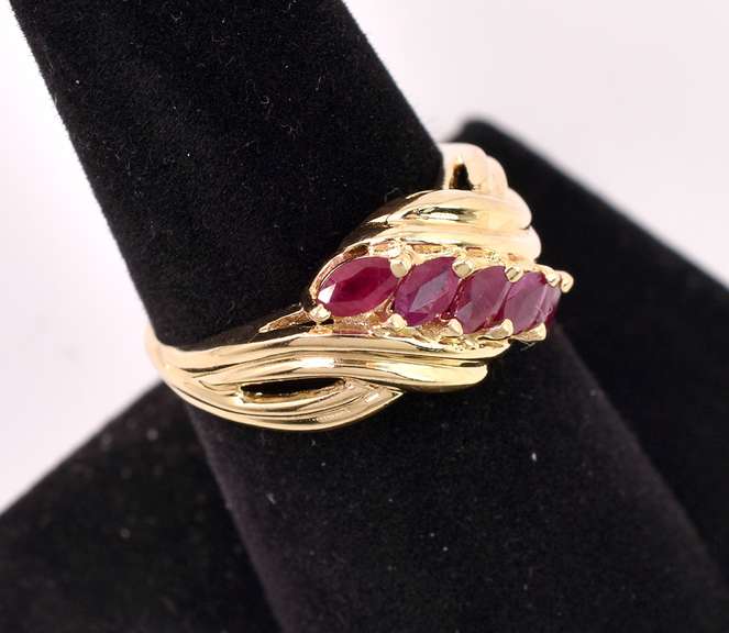 Radiant Ruby Ring in 14K Yellow Gold