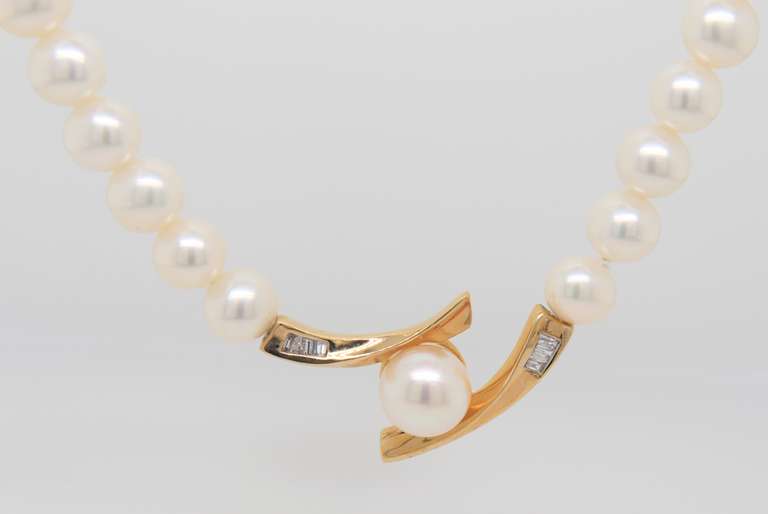 Fantastic Fresh Water Pearl Necklace with Baguette Diamond Accent Necklace