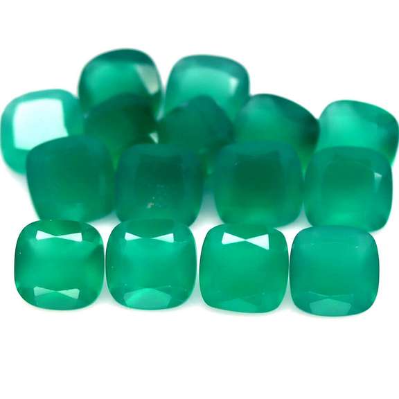 Breath taking 12ct mint green Botswana Agate set