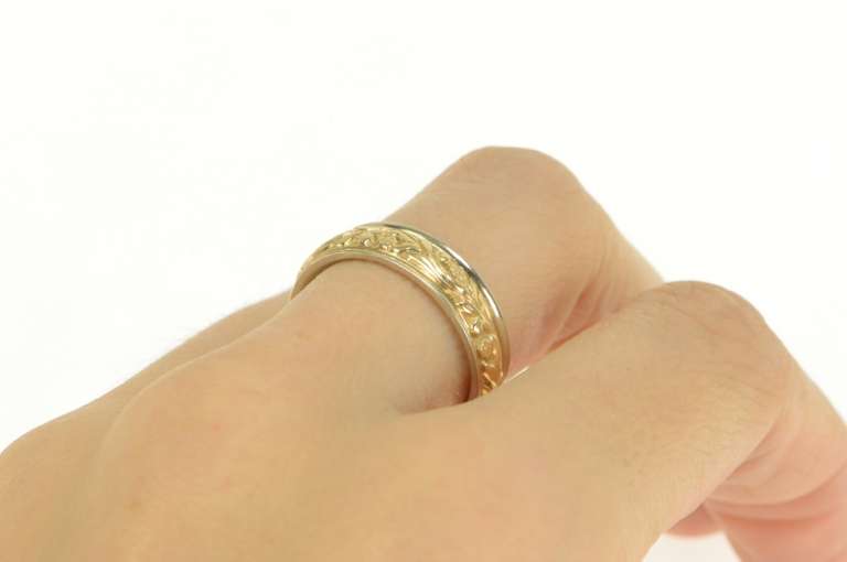 14K Yellow Gold Ornate Floral Pattern Two Tone Wedding Band Ring