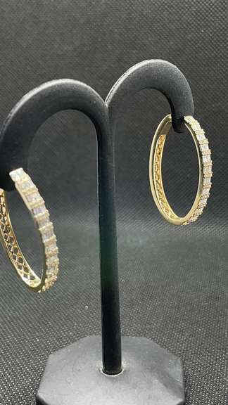 14K YELLOW GOLD OVAL BAGUETTE DIAMOND HOOP EARRINGS