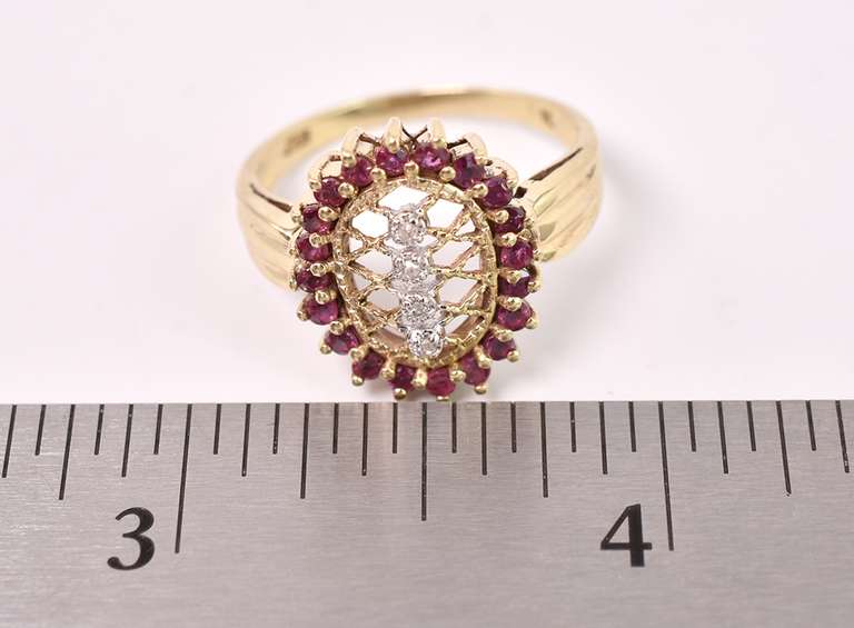 Brilliant Ruby and Diamond Ring in Yellow Gold