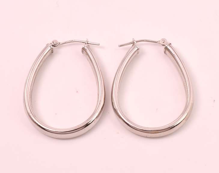 Subtle White Gold Hoop Earrings in 14K Yellow Gold