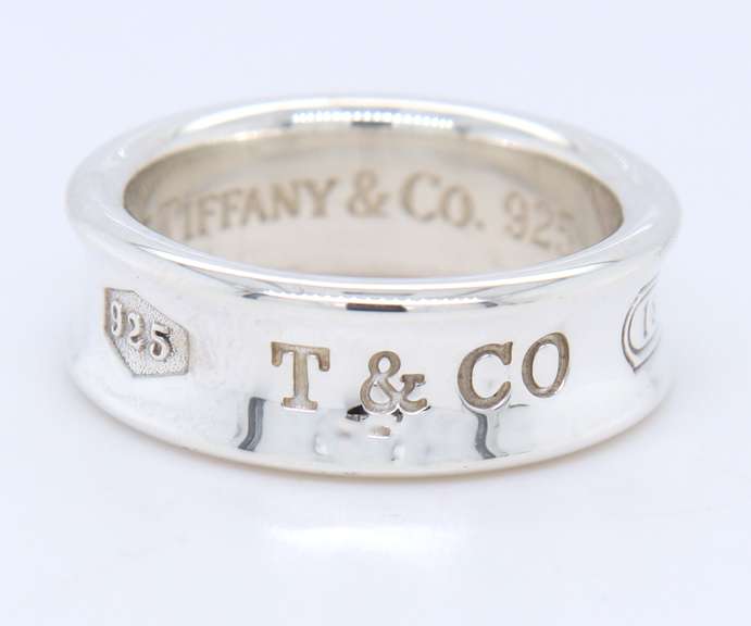 Tiffany & Co 1837 Wide Band
