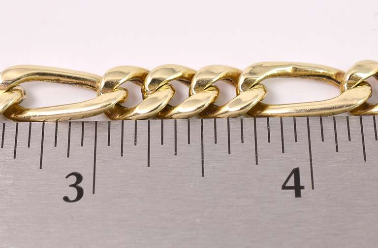 Brilliant Men's Figaro Chain Bracelet in 14K Yellow Gold