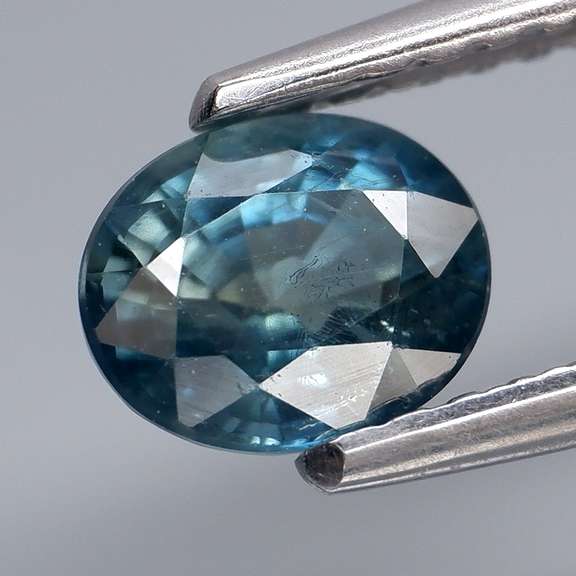 Heated only 0.98ct Australian Sapphire