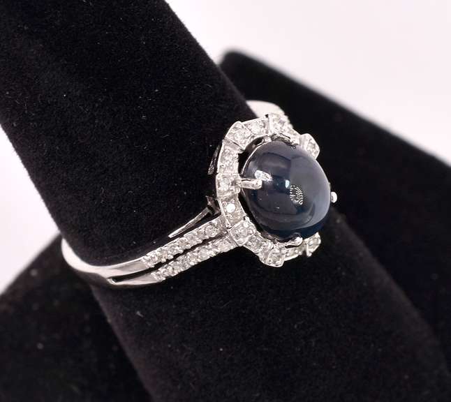 Dazzling Cabochon Sapphire and Diamond Ring in 14K White Gold