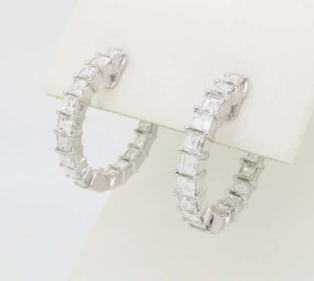 Rare Carré cut Diamond Hoop Earrings made in 18k White Gold