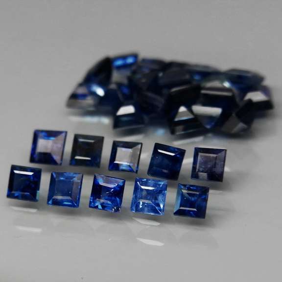 Heated only top blue 3.69ct Sapphire set