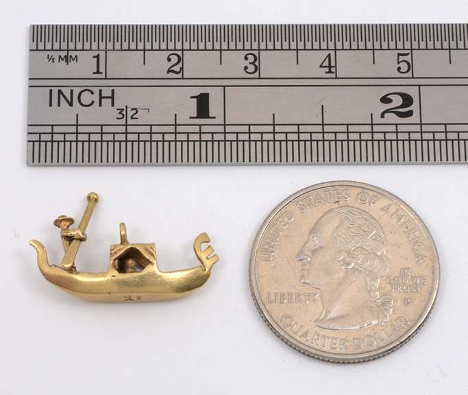 Nice 14k Gondola Charm