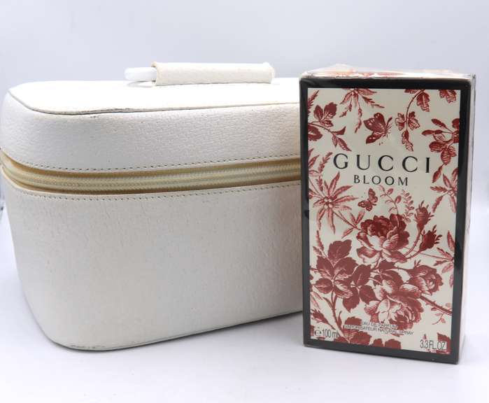 Gucci Vanity Case with Bottle of Bloom