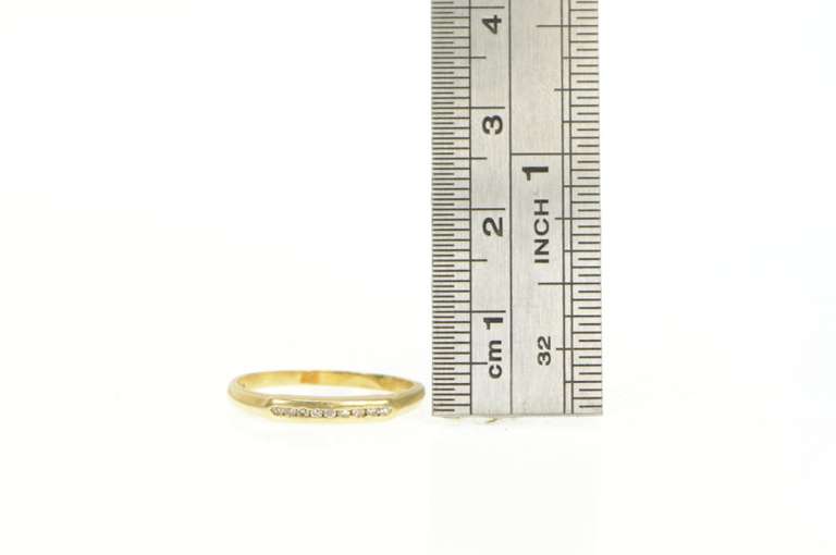 14K Yellow Gold Classic Diamond Vintage Wedding Band Ring