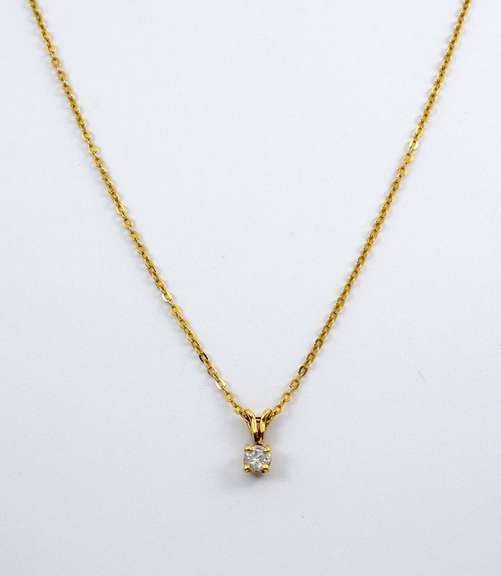 Sweet 15 Point Diamond Pendant on Necklace