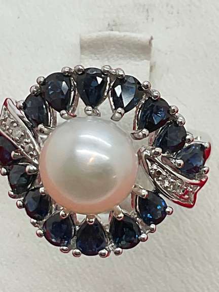 14k white gold diamond pearl and sapphire ring