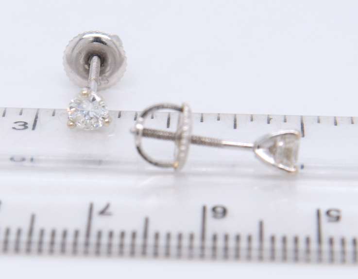 Dazzling White Gold Round Brilliant Cut Diamond Stud Earrings