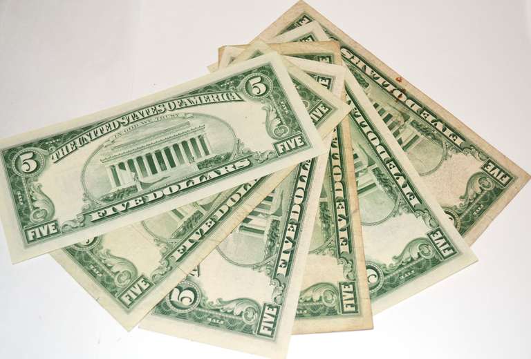 2 Blue &4 Red Seal $5 Notes