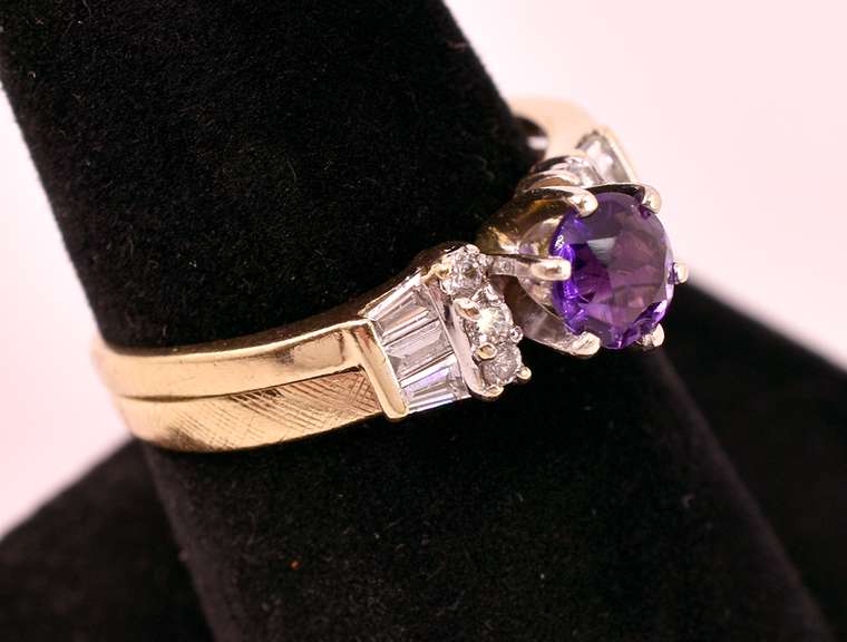 Ravishing Amethyst and Diamond Ring in 14K Yellow Gold