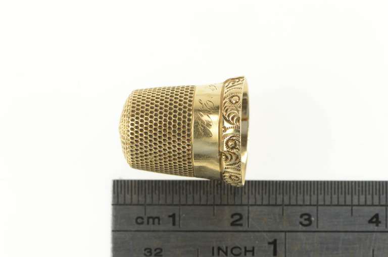 14K Yellow Gold Victorian Scroll Ornate Size 7 Sewing Thimble