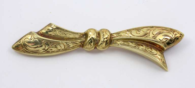 Stunning Vintage 14k Bow Bar Brooch