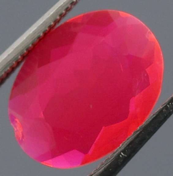 Impressive 1.34ct faceted flamingo pink Opal