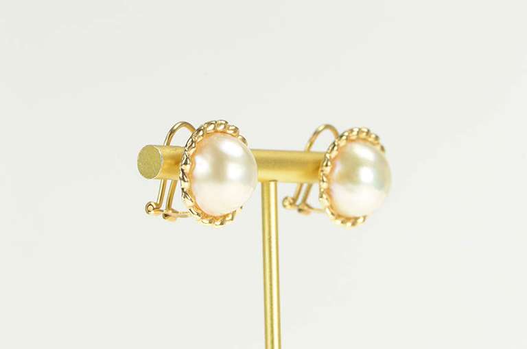 14K Yellow Gold 1960's Mabe Pearl Classic French Clip Earrings