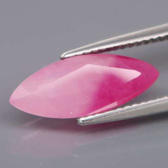 Bi-color! 2.66ct super unique Ruby
