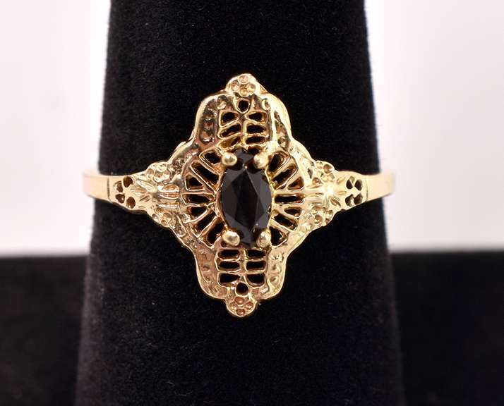 Beautiful Black Gemstone Ring in Yellow Gold