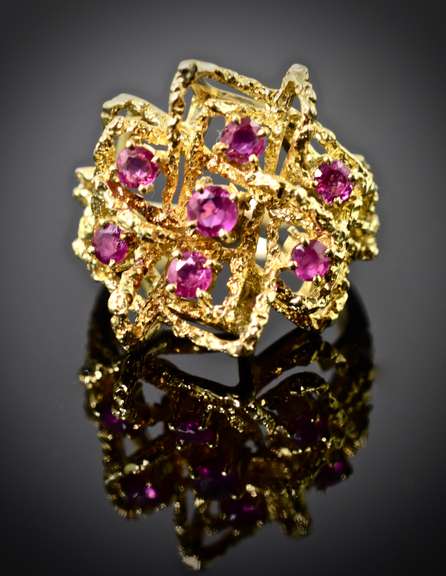 Unique 18K Free-Form Ruby Ring