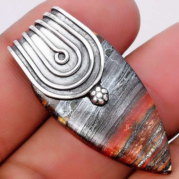 Fierce 35.74ct Iron Tiger Eye pendant