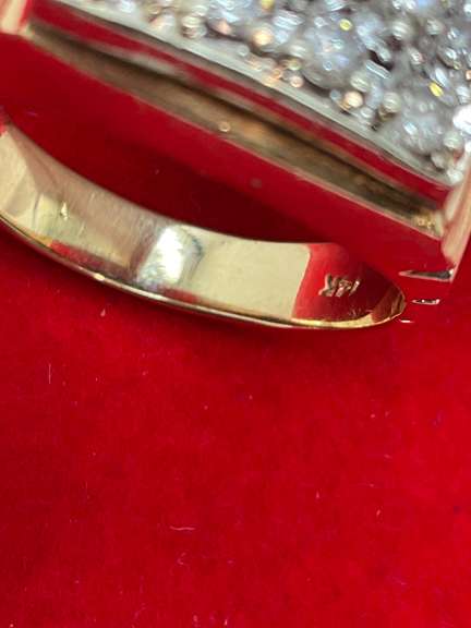 MEN'S 14K GOLD AND DIAMOND RING