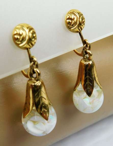 Wonderful Vintage Gold Filled Floating Opal Earrings