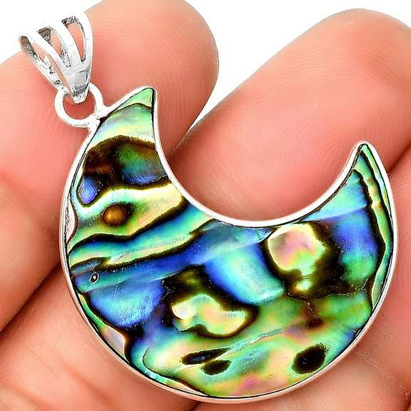 Stunning 23.71ct Abalone Shell pendant
