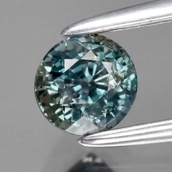 Simply beautiful! .53ct blue green Sapphire