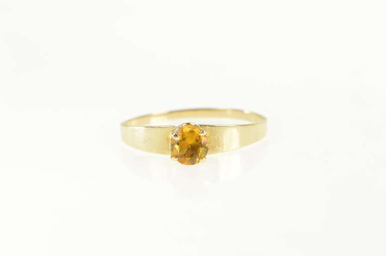 10K Yellow Gold Round Citrine Solitaire Retro Statement Ring
